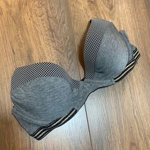 Like New LaSenza Lightly Lined Bra